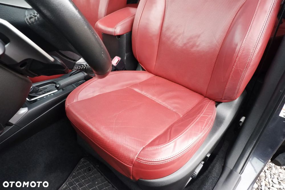 Subaru Forester 2.0XT Platinum Lineartronic - 29