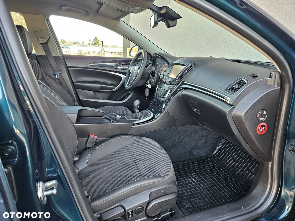 Opel Insignia 1.6 T Cosmo S&S - 6