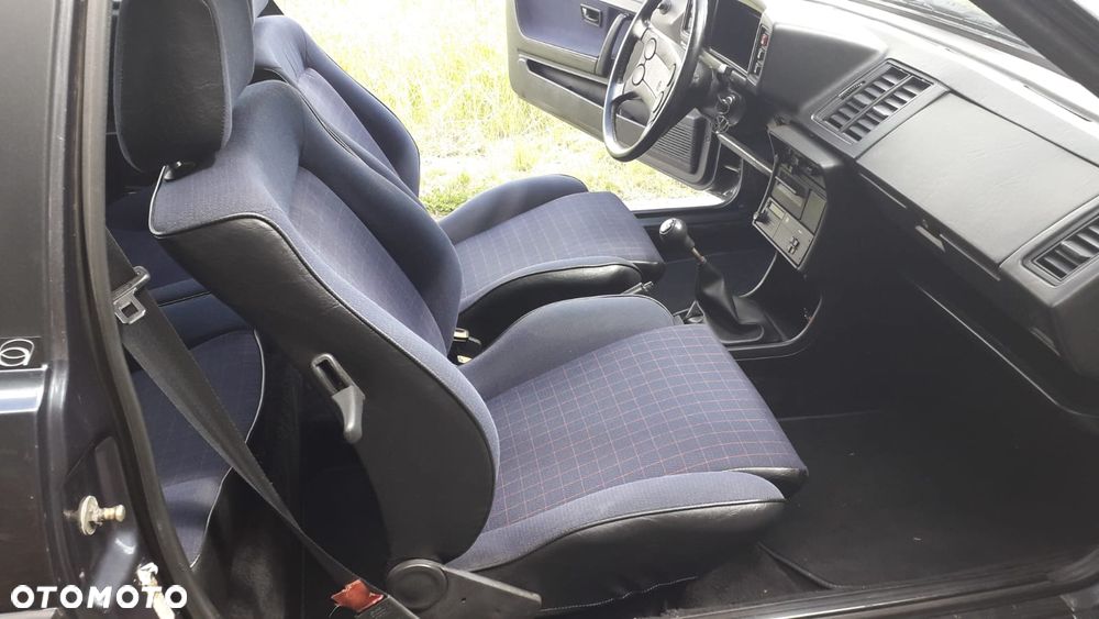 Volkswagen Scirocco - 11