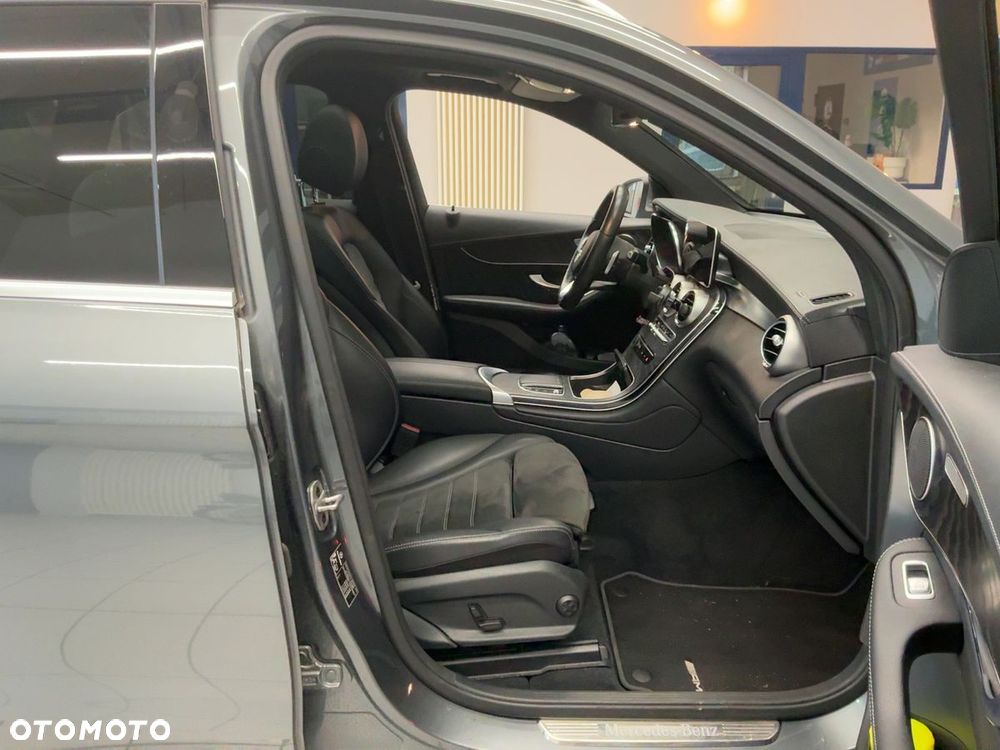 Mercedes-Benz GLC 200 mHEV 4-Matic AMG Line - 4