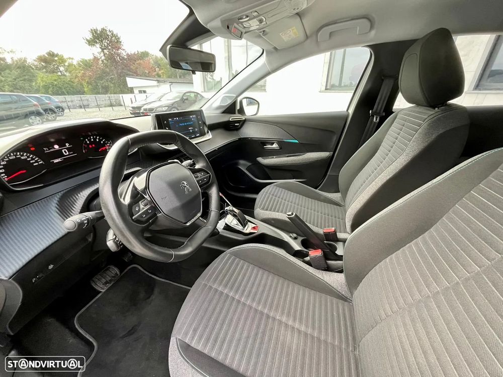 Peugeot 208 1.2 PureTech Allure EAT8 - 13