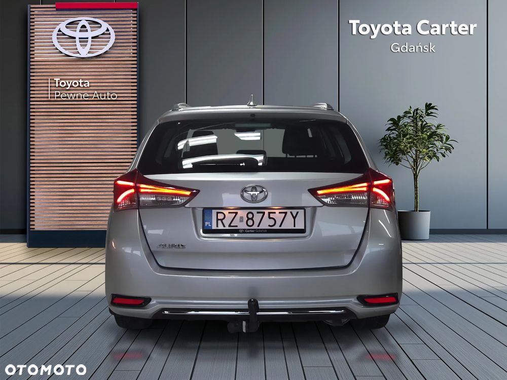 Toyota Auris 1.6 Premium MS - 4