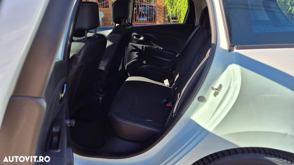 Renault Clio 1.5 dCi 90 Authentique - 13