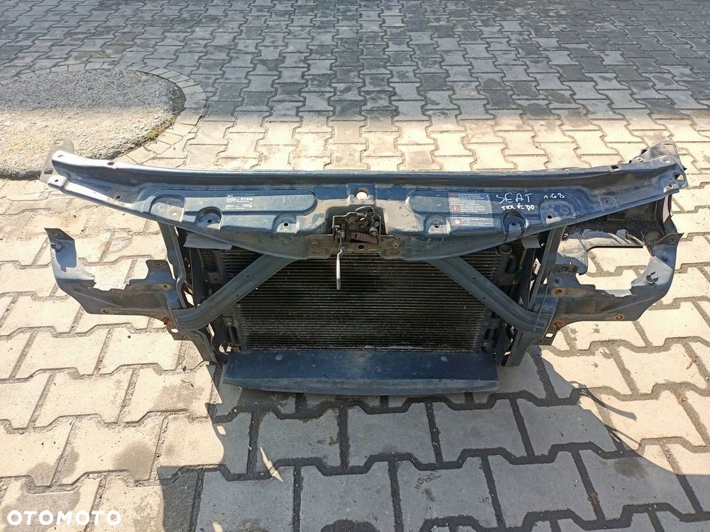 PAS PRZEDNI SEAT LEON 1 TOLEDO 2 1.6 - 1