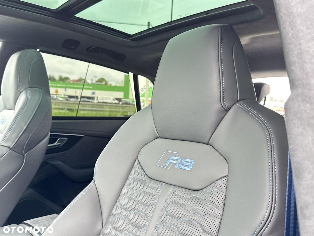 Audi RS Q8 - 21
