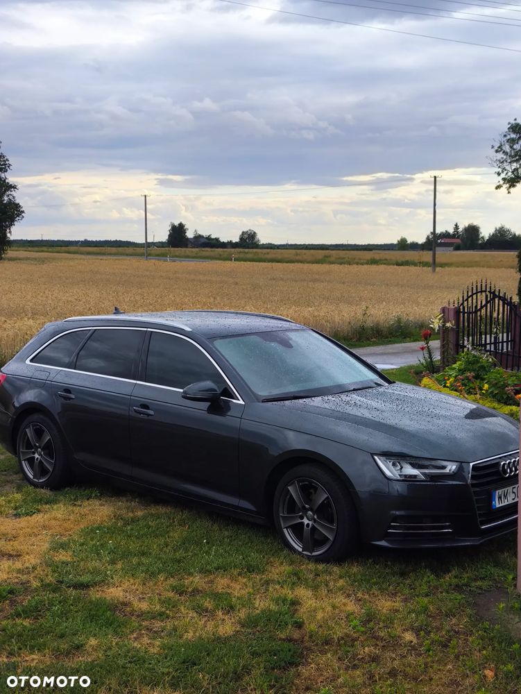 Audi A4 Avant 2.0 TDI S tronic - 31