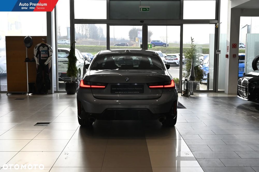 BMW Seria 3 320d xDrive - 18