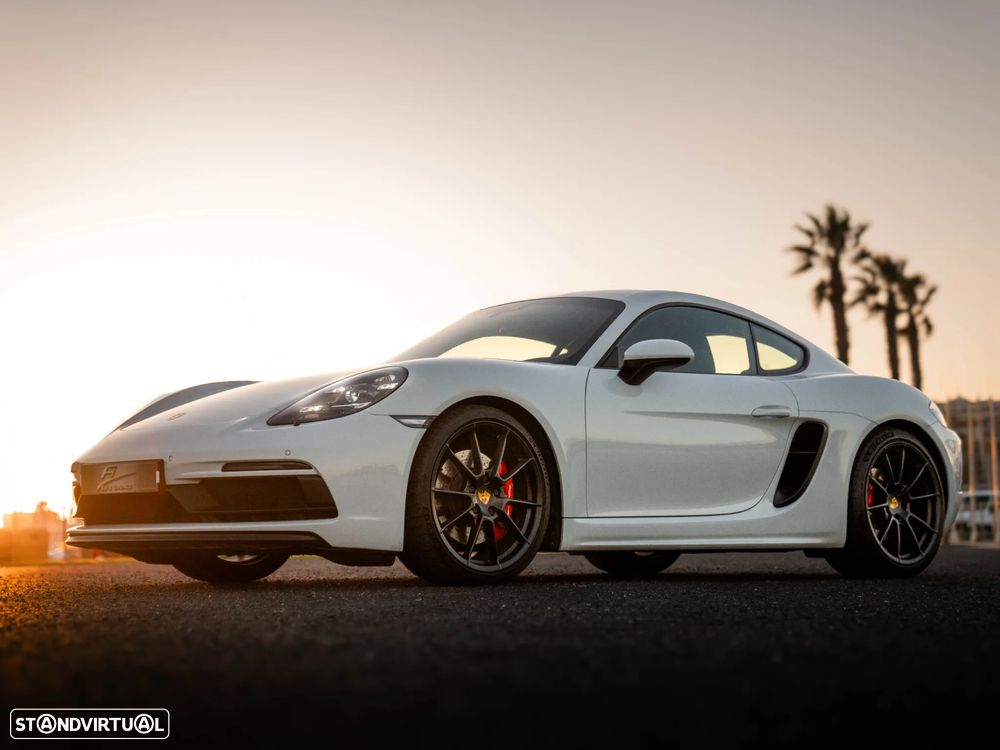 Porsche 718 Cayman GTS 4.0 - 51