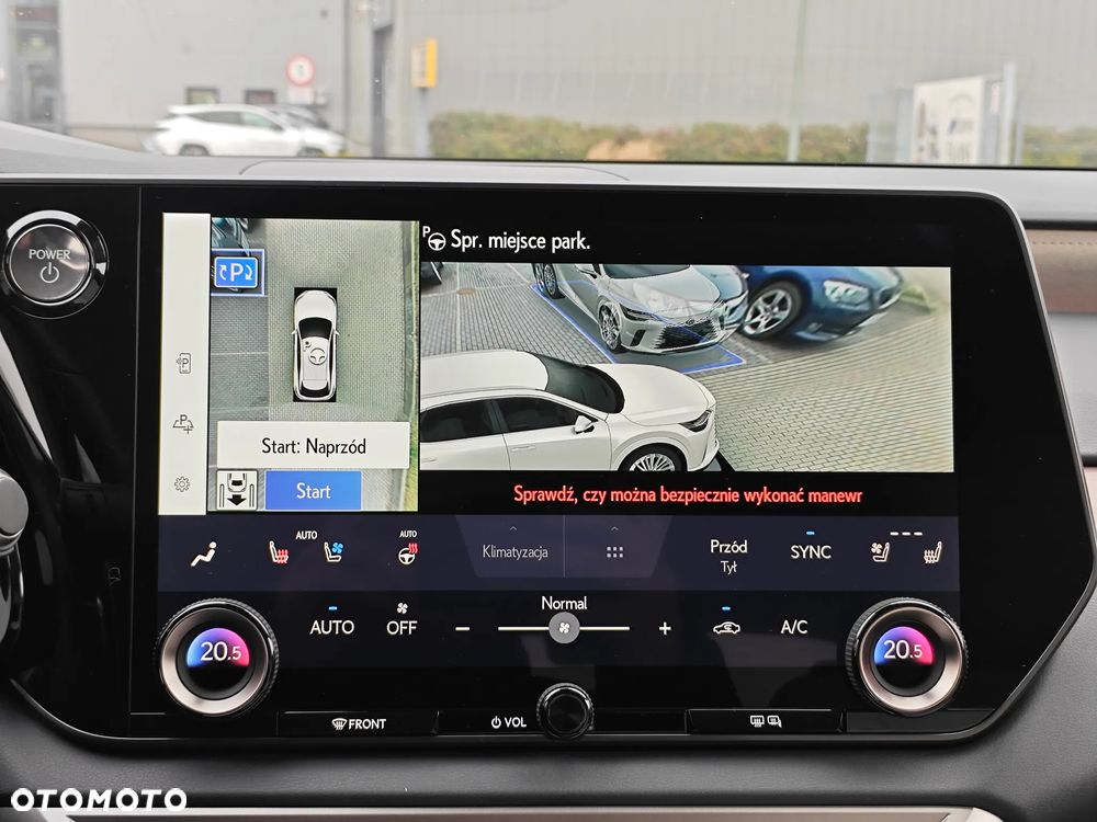 Lexus RX 450h+ Omotenashi - 26