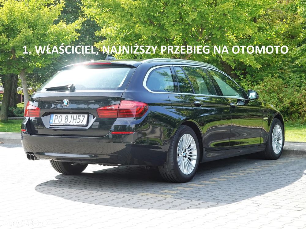 BMW Seria 5 525d Touring Luxury Line - 2