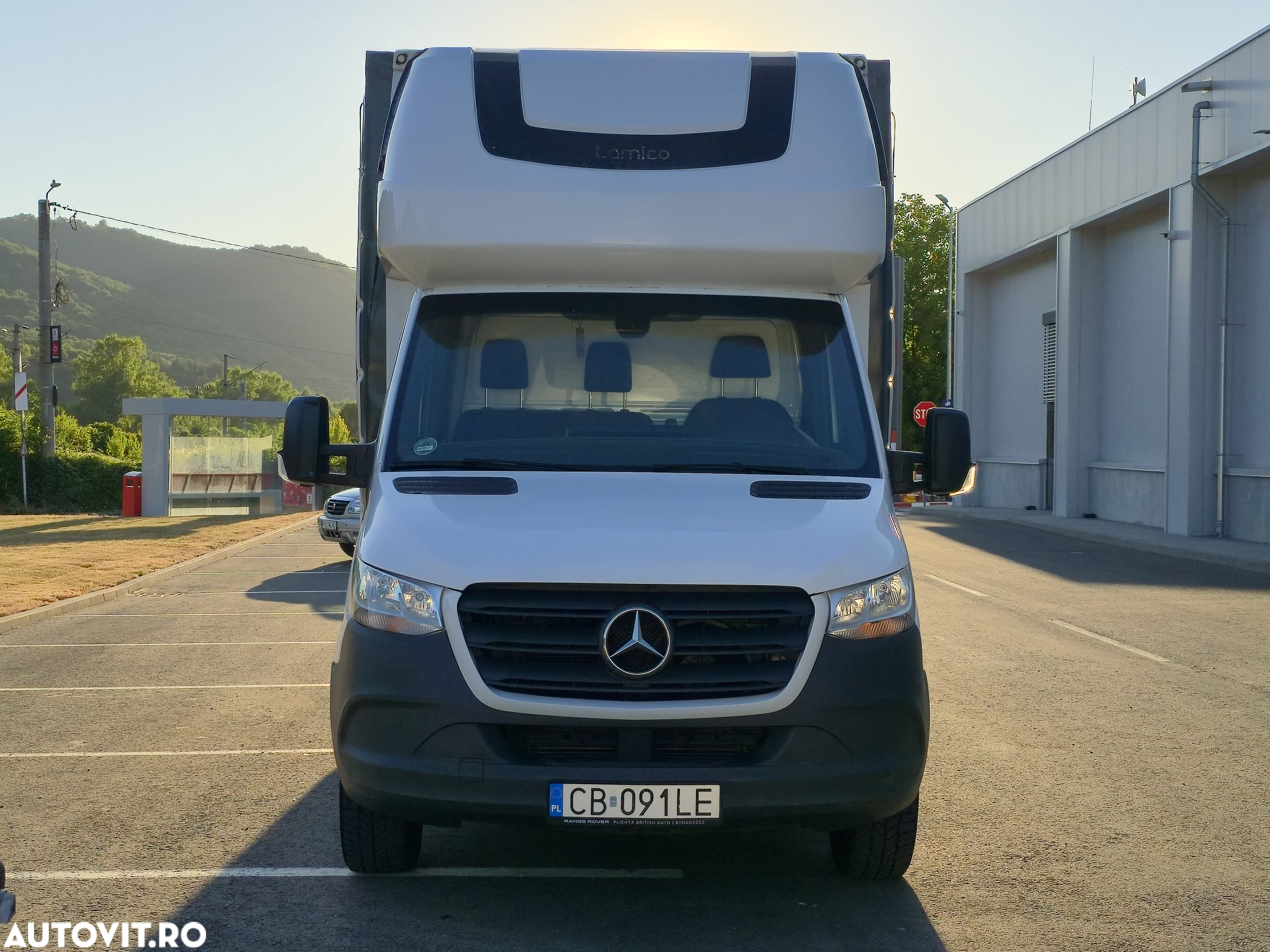 Mercedes-Benz Sprinter - 23