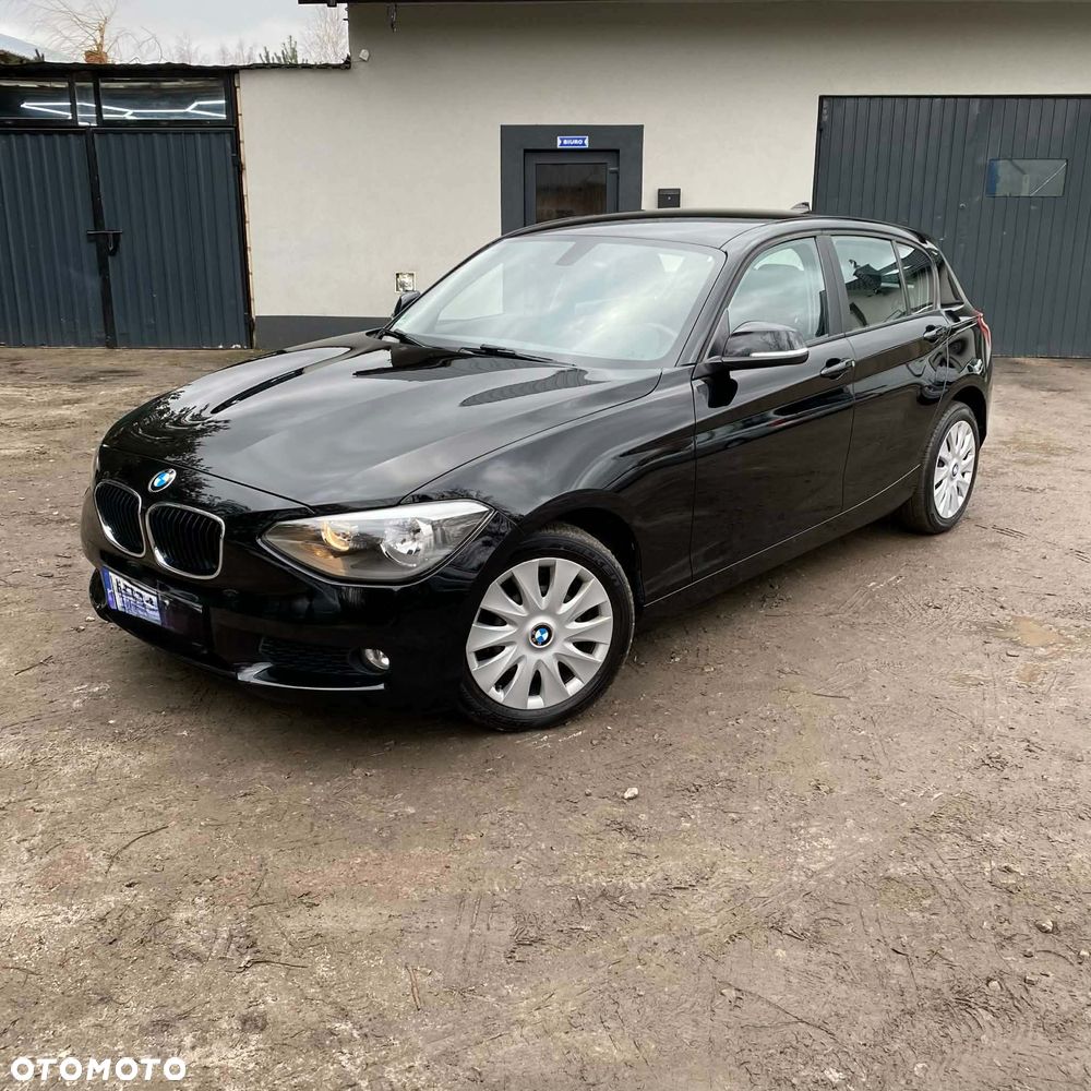 BMW Seria 1 116i Sport Line - 2