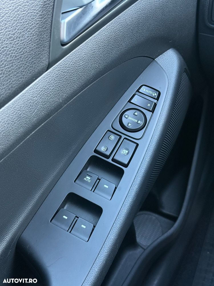 Hyundai Tucson 2.0 CRDI 2WD Style - 14