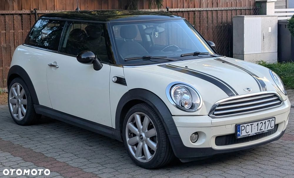 MINI Cooper Standard - 3