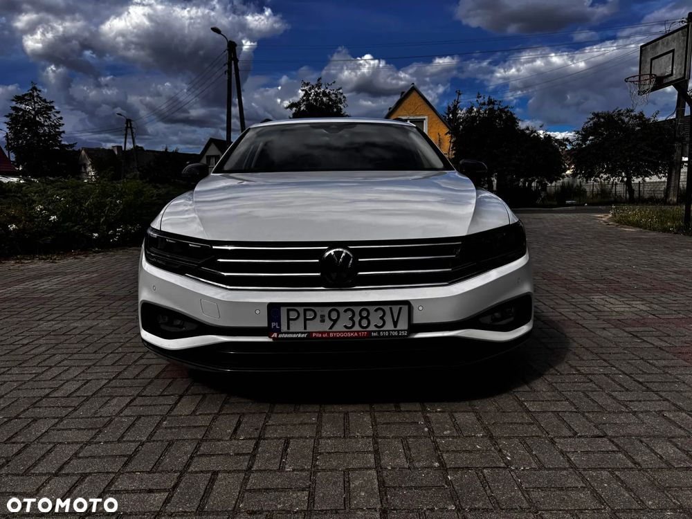 Volkswagen Passat 2.0 TDI EVO Business DSG - 2