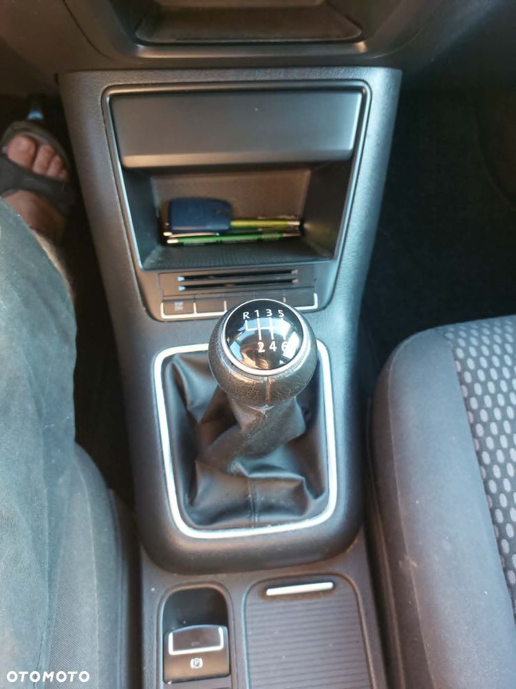 Volkswagen Tiguan - 16