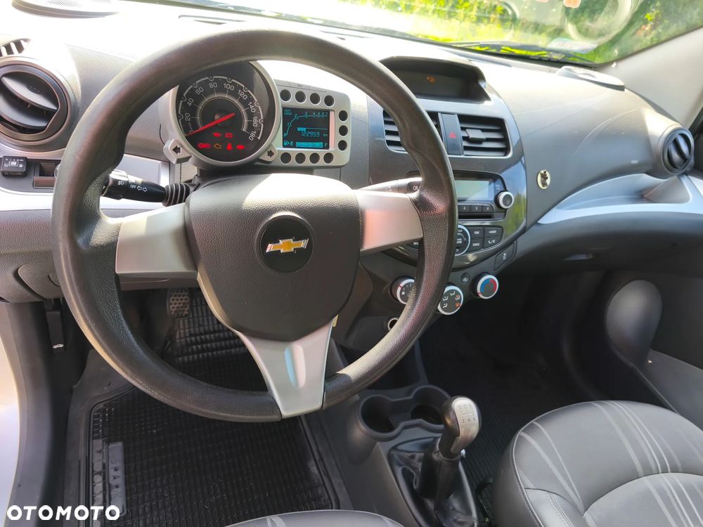Chevrolet Spark - 9