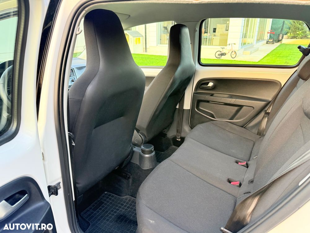 Volkswagen up! 1.0 Move - 13