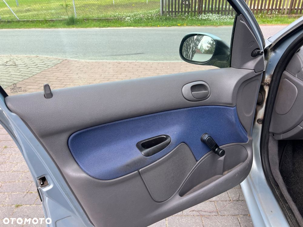 Peugeot 206 75 Tendance - 11