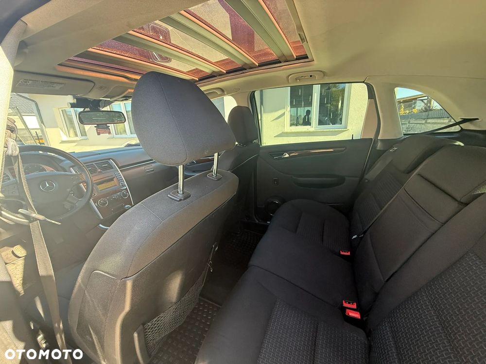 Mercedes-Benz B-Class 2009 photo 5