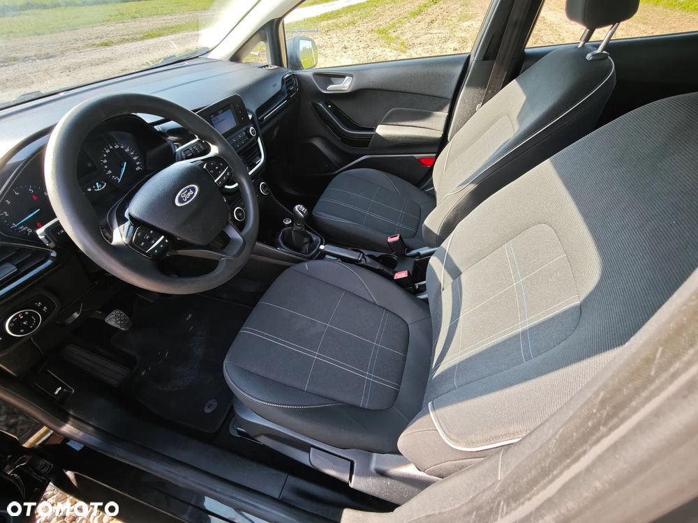 Ford Fiesta 1.0 EcoBoost S&S TITANIUM - 12