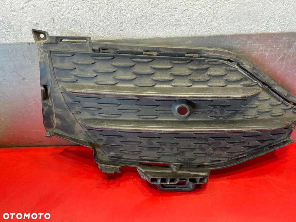 MERCEDES-BENZ GLC X253 Przedni lewy grill A2538857604 - 1