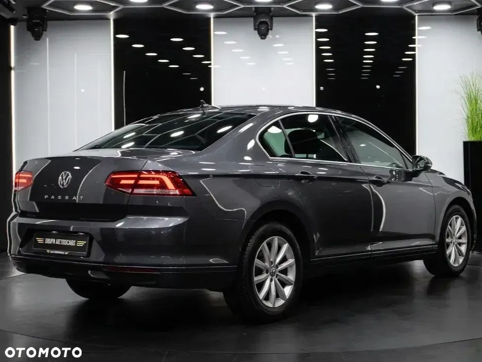 Volkswagen Passat 1.5 TSI EVO Essence - 5