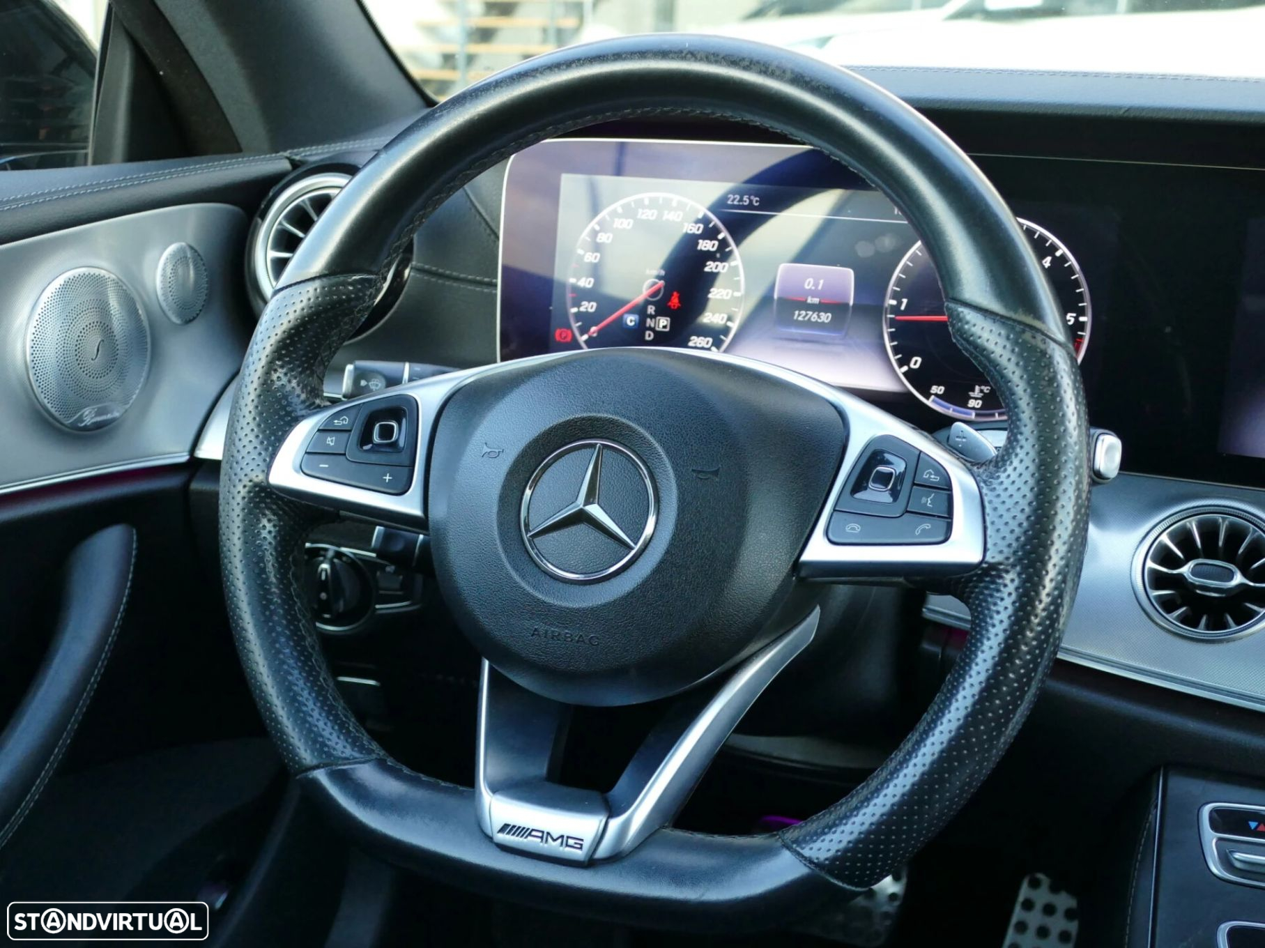 Mercedes-Benz E 220 d AMG Line - 36