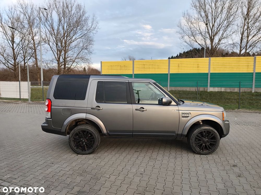 Land Rover Discovery 3.0D V6 HSE - 6