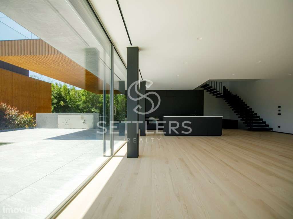 Moradia T4+1 - Abuxarda - Grande imagem: 3/26