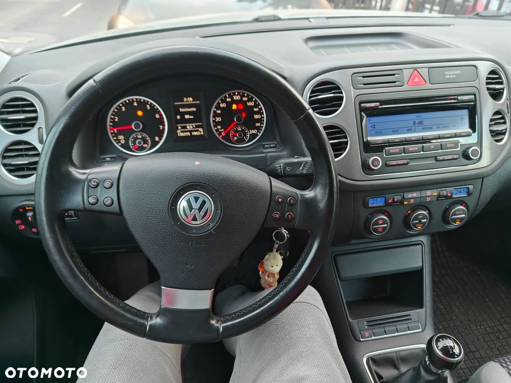 Volkswagen Tiguan 1.4 TSI BlueMotion Technology Sport & Style - 14