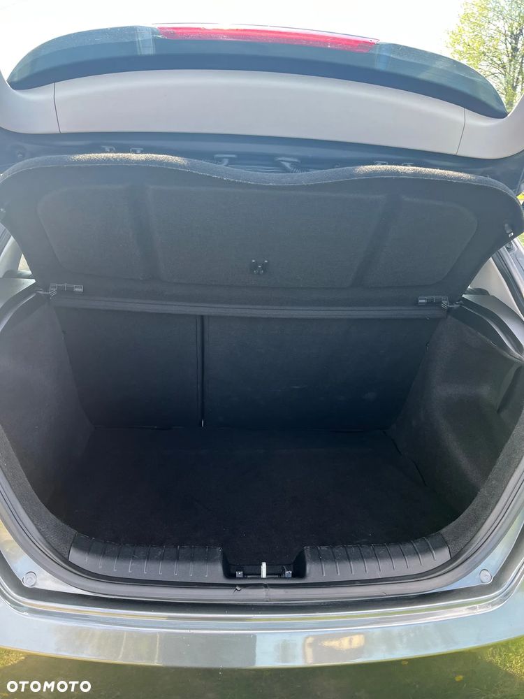 Kia Ceed 1.4 Comfort + - 7