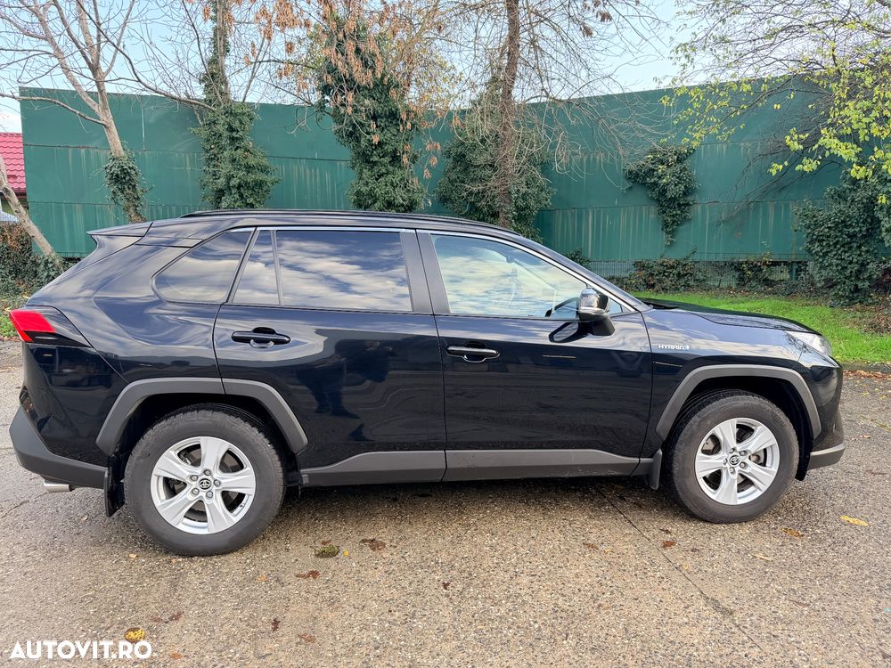 Toyota RAV4 - 2