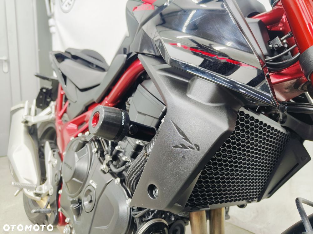 Honda Hornet - 5