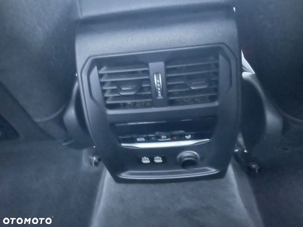 BMW Seria 3 330e iPerformance Sport Line - 8