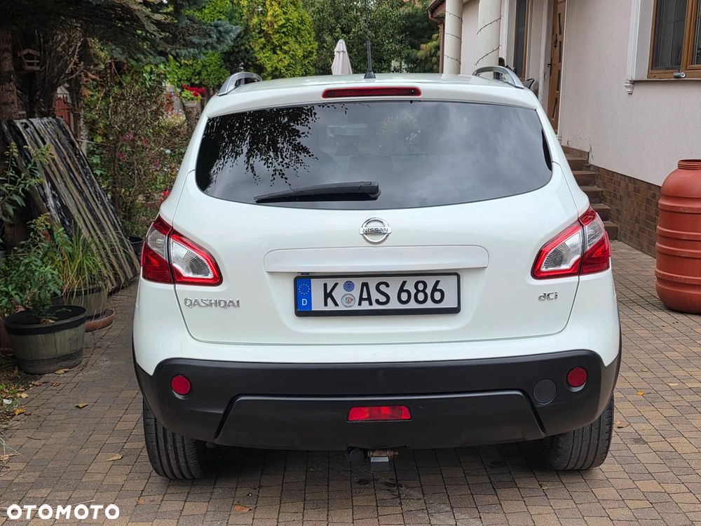 Nissan Qashqai 2.0 dCi DPF tekna - 20