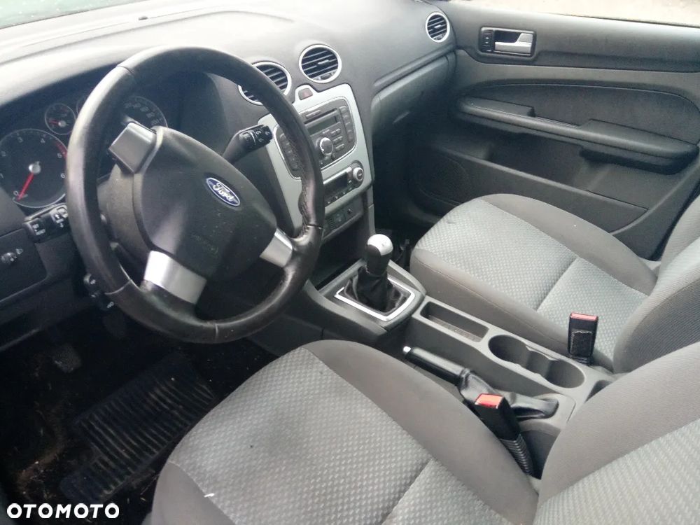*FORD FOCUS MK2* Samochód na części - 6