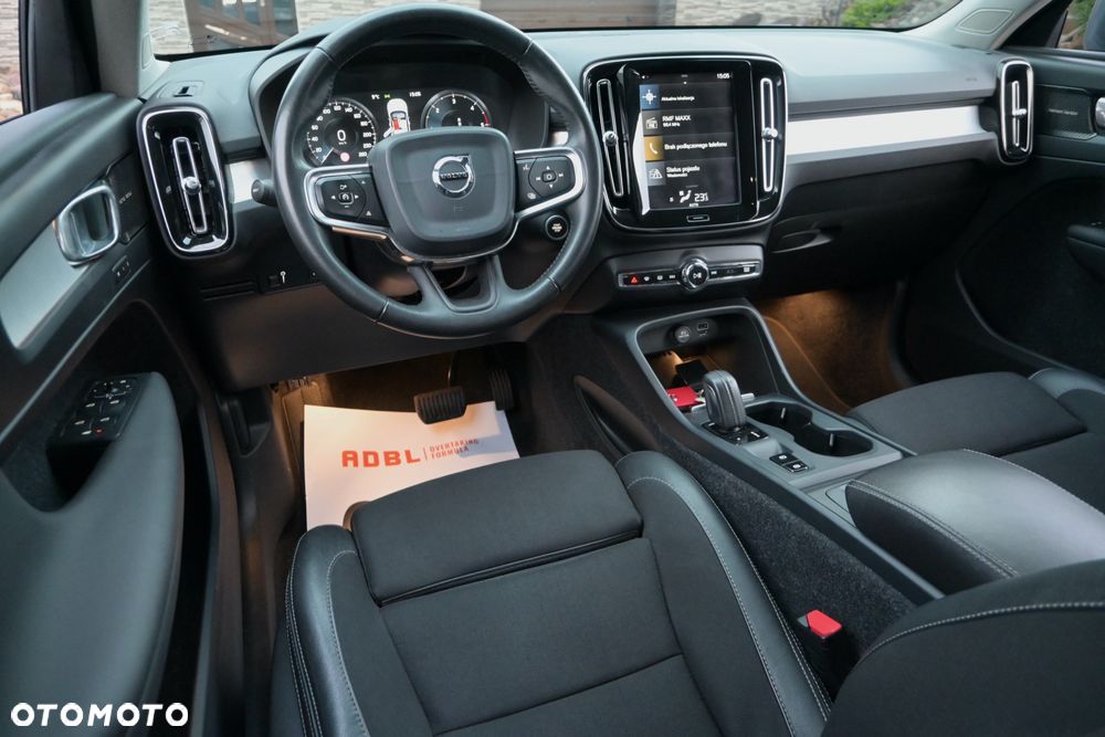 Volvo XC 40 D3 Momentum Pro - 20