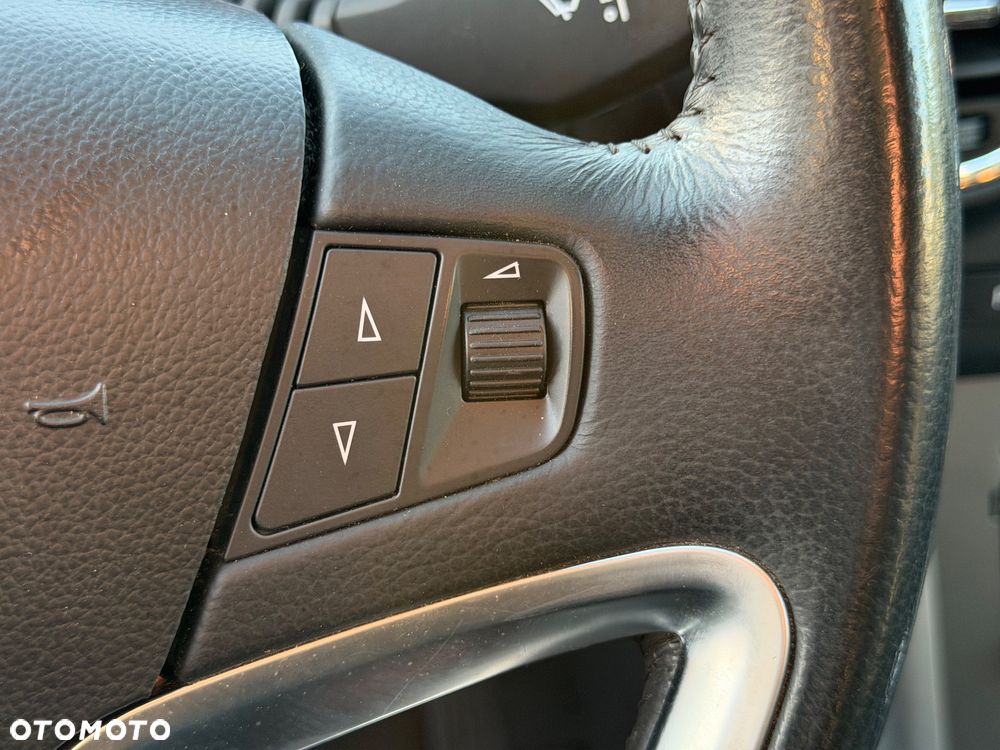 Opel Antara - 17