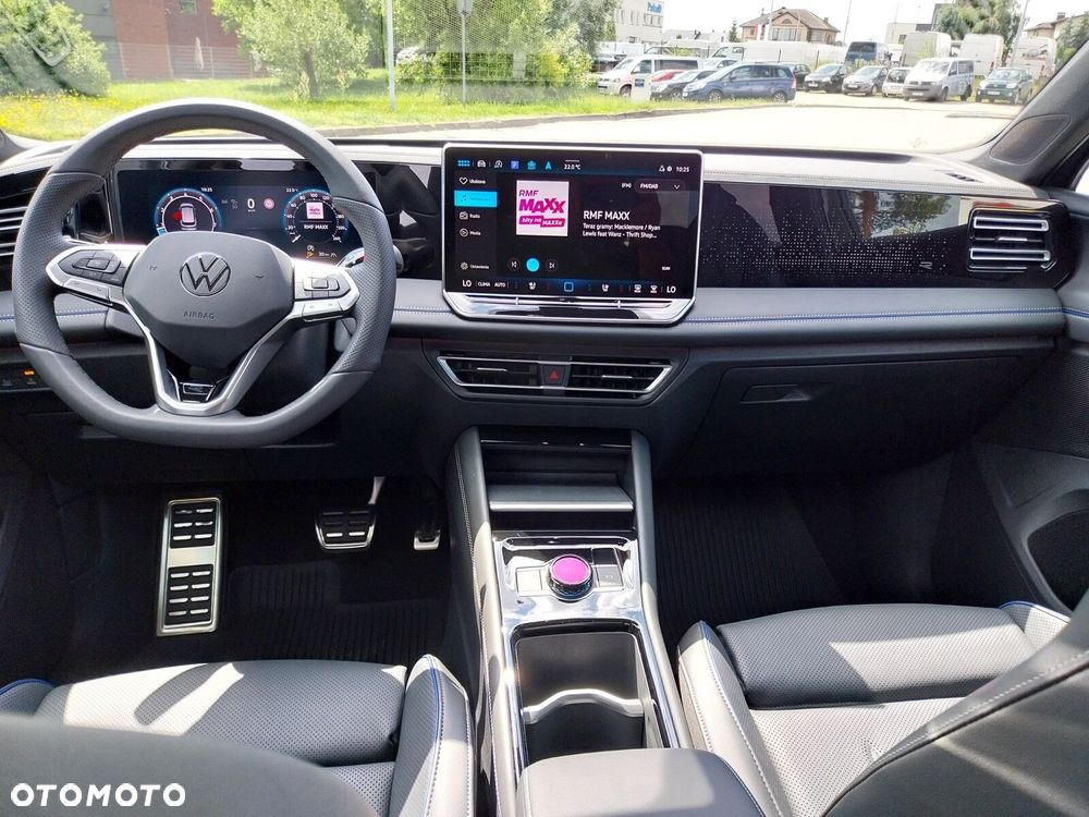 Volkswagen Tiguan - 13