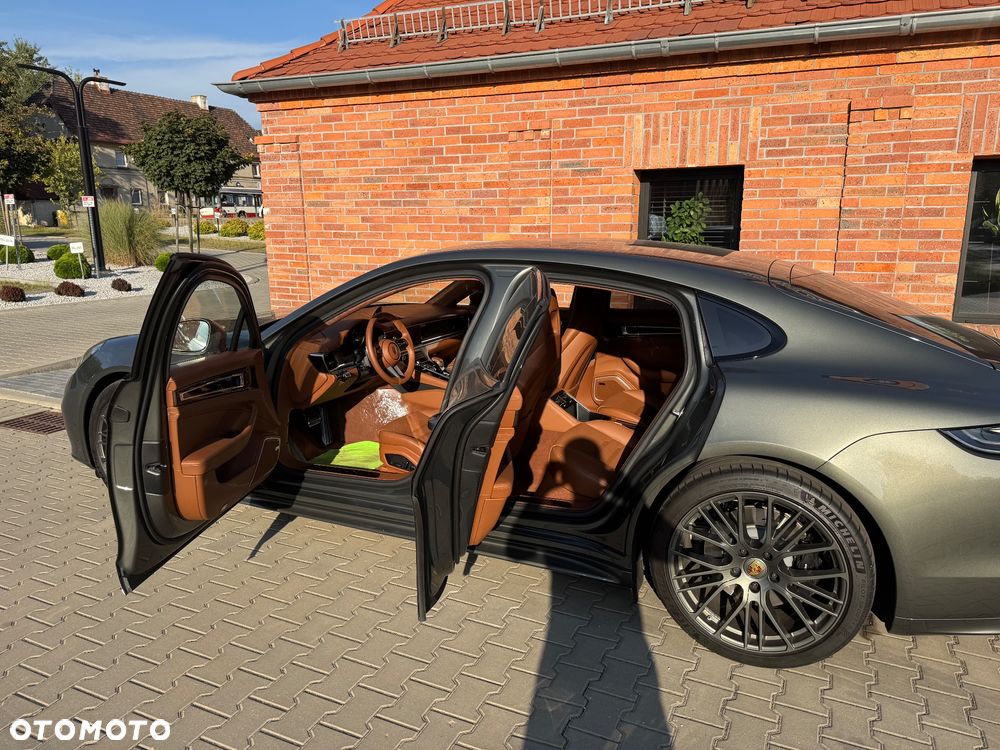 Porsche Panamera GTS - 21