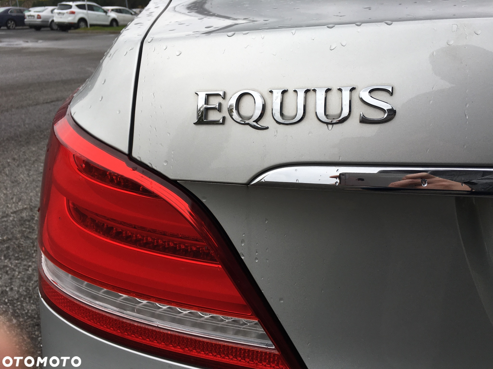 Hyundai Equus - 12