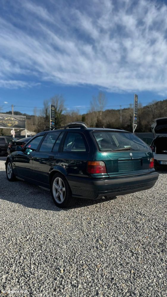 BMW 318 tds Touring - 3