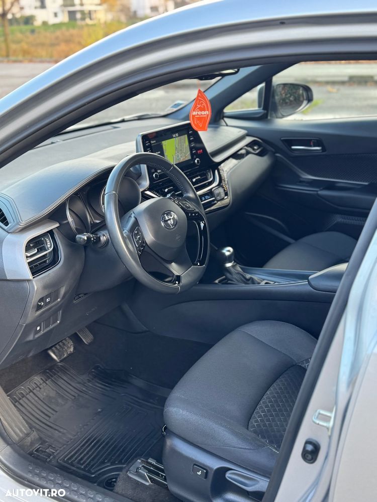Toyota C-HR 2.0 Hybrid Business-Edition - 15
