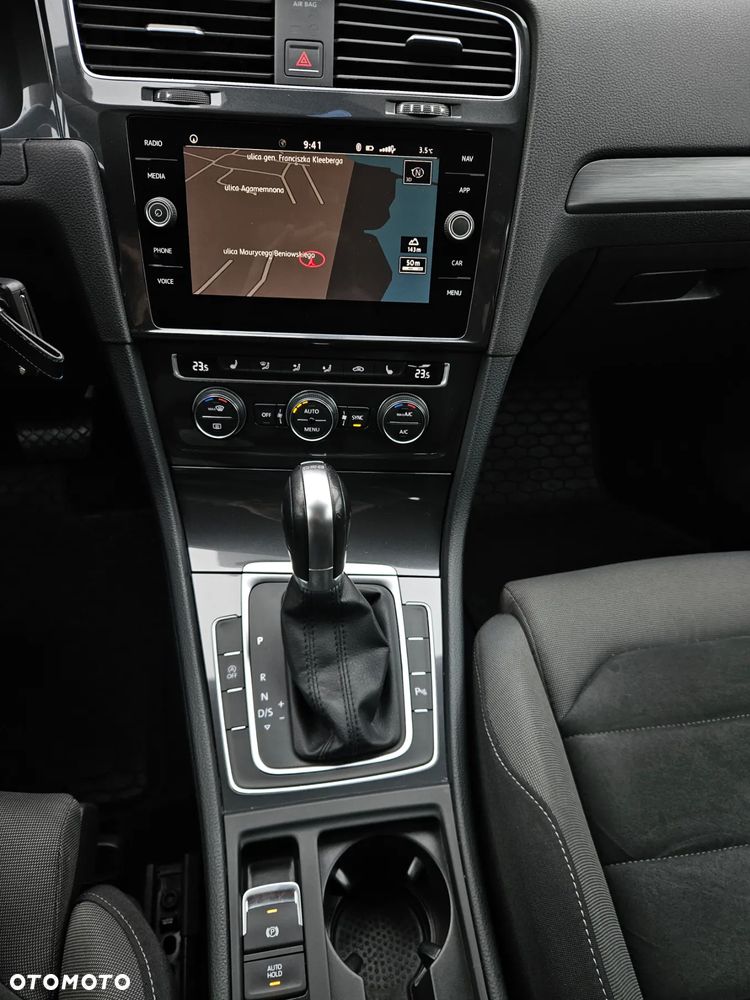 Volkswagen Golf Variant 2.0 TDI (BlueMotion Technology) DSG Highline - 21