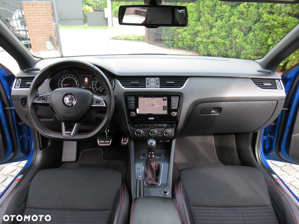Skoda Octavia 2.0 TDI 4x4 DSG RS - 35