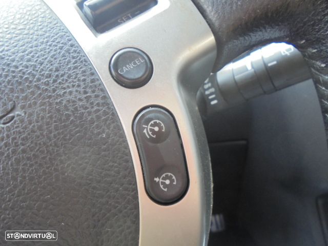 Nissan Qashqai +2 1.6 dCi Tekna Premium 17 360 S&S - 16