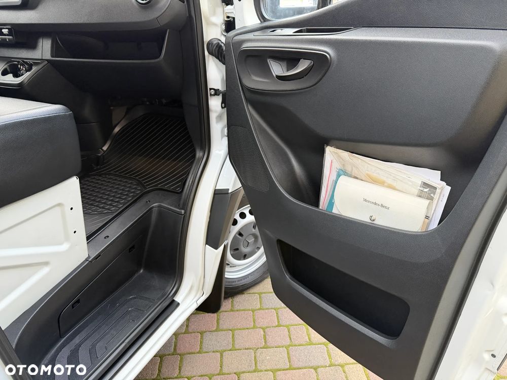 Mercedes-Benz Sprinter 317 CDI Izoterma Winda - 29