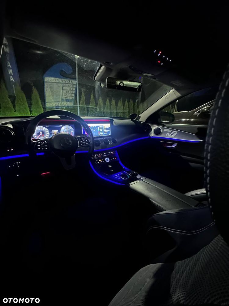 Mercedes-Benz Klasa E 220 d 9G-TRONIC Avantgarde - 30