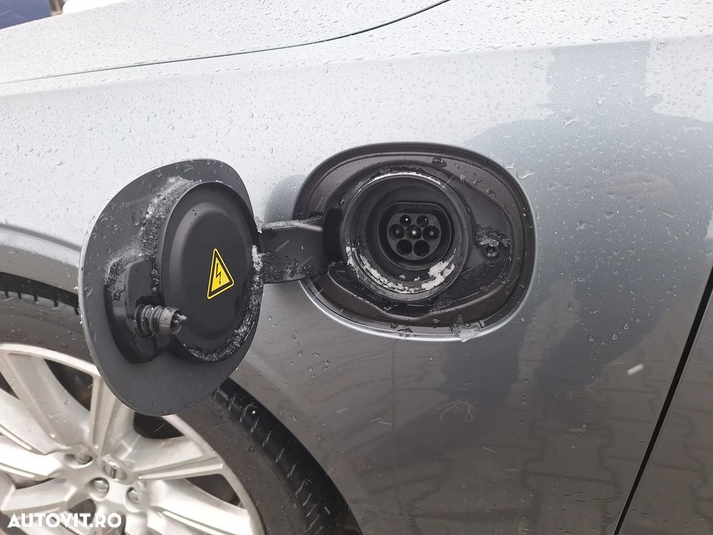 Volvo S90 T8 Recharge AWD Geartronic Inscription - 39